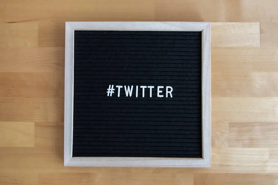 A letter board with the hashtag &lsquo;Twitter&rsquo; displayed, ideal for social media marketing concepts.
