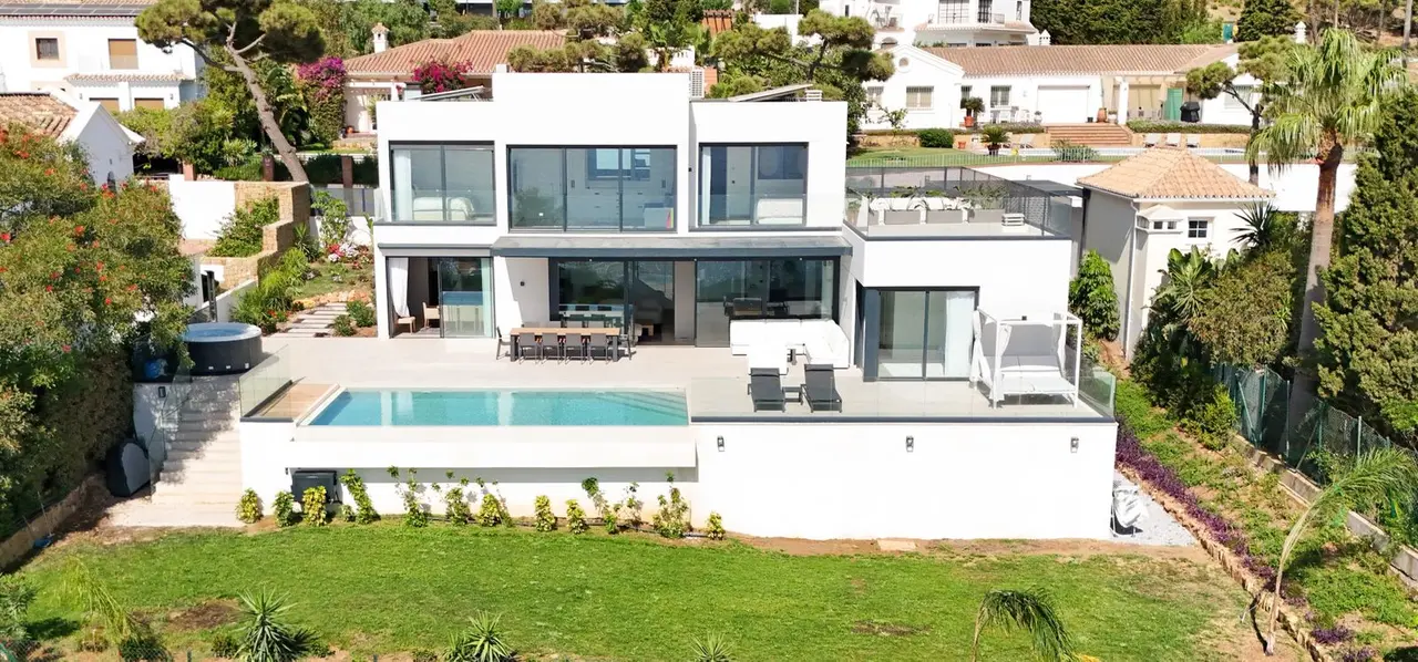 Detached villa for sale, La Paloma, Manilva
